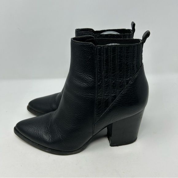 Marc Fisher LTD Black Leather Pull On Pointed Toe Ankle Boots Size 9.5 - Picture 6 of 15
